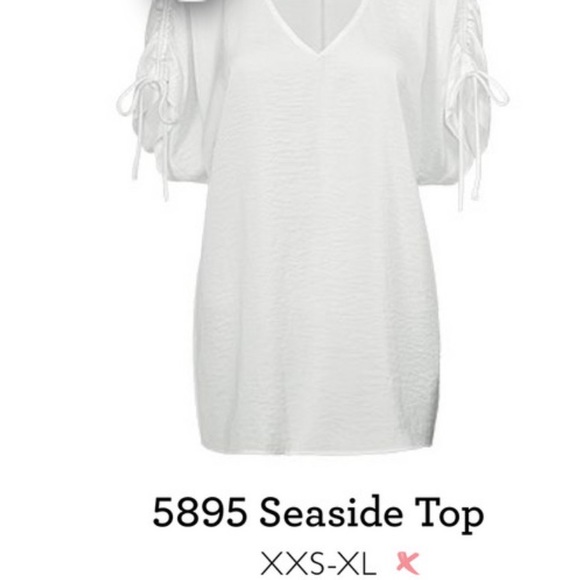 Cabi New NWOT Seaside Top #5895 White Sizes L - Picture 3 of 3